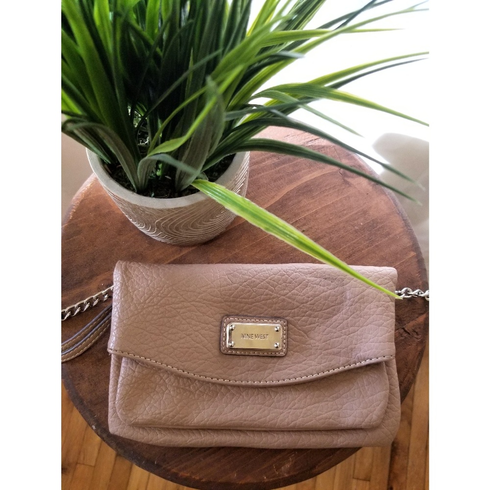 Nine West Tunnel convertible cross body bag